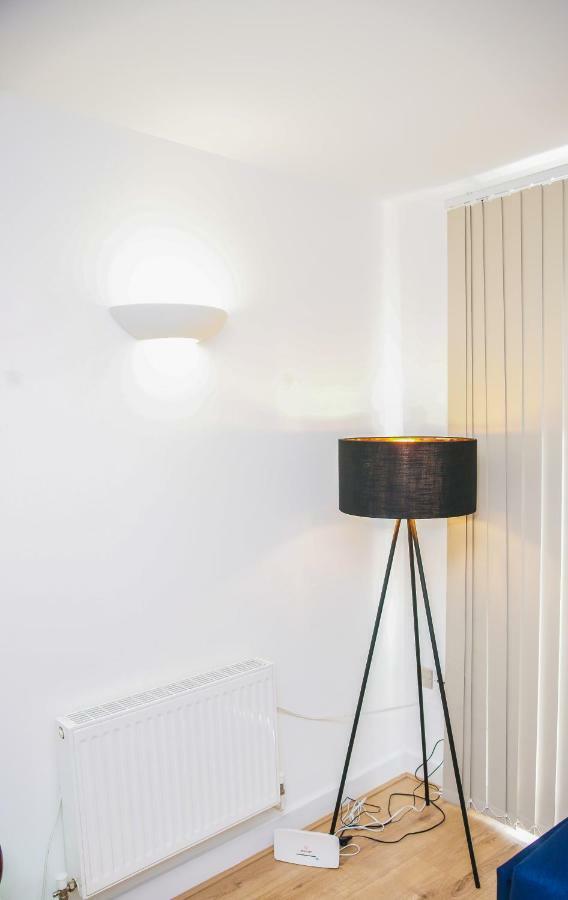 Riverside 2 Bed Апартаменты