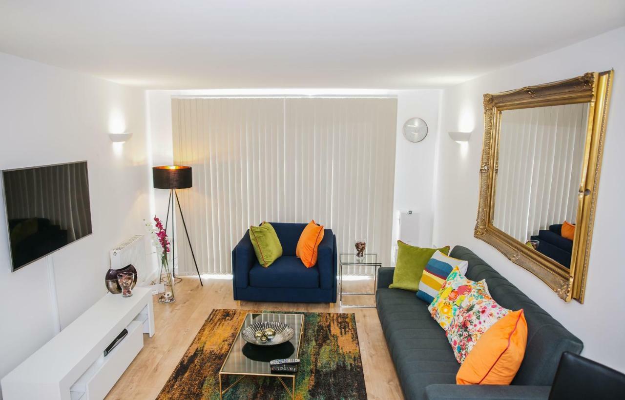 Апартаменты Riverside 2 Bed